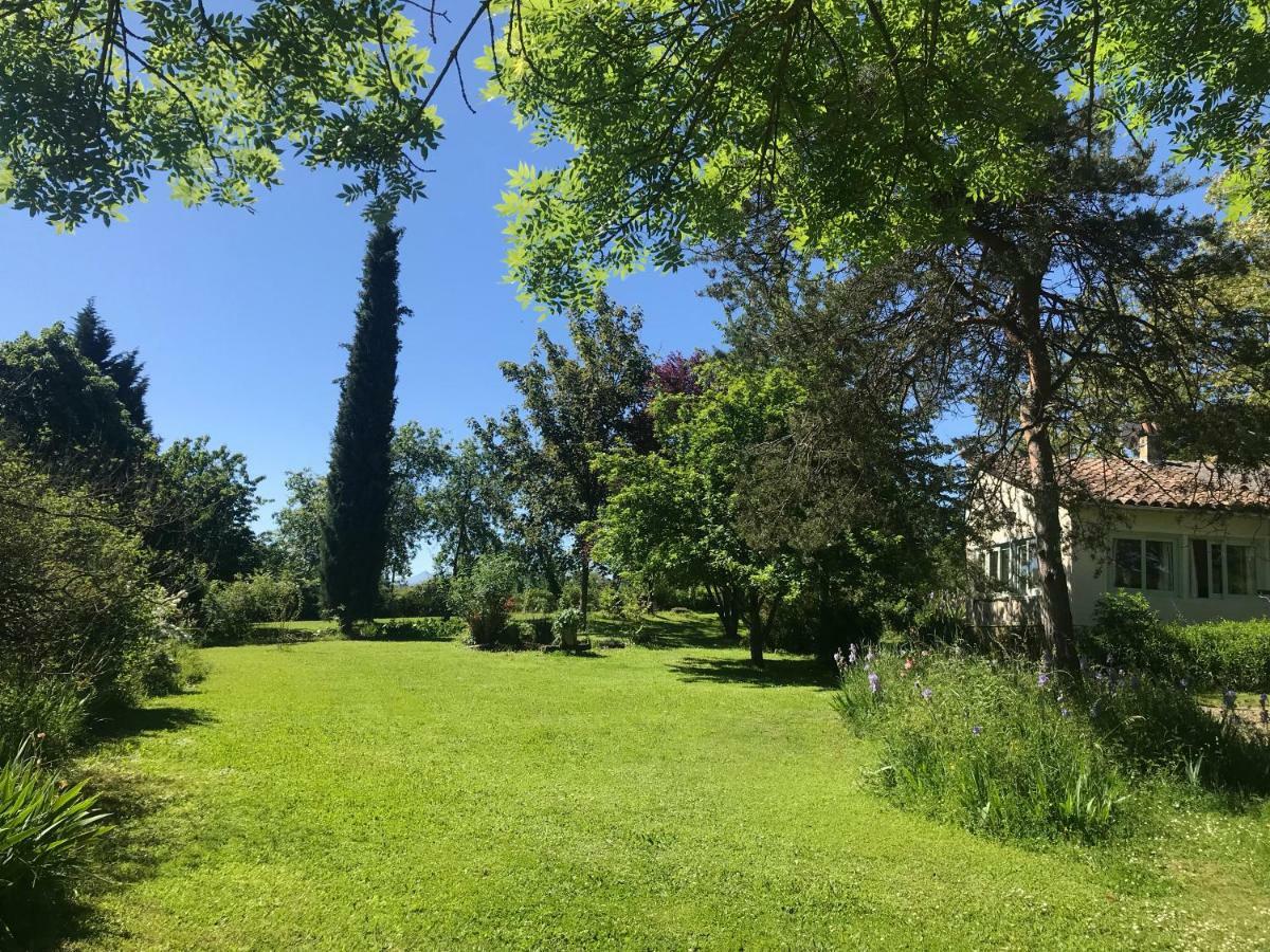 Hameau de Montcabirol - Foix Mirepoix (Ariege) Exterior foto